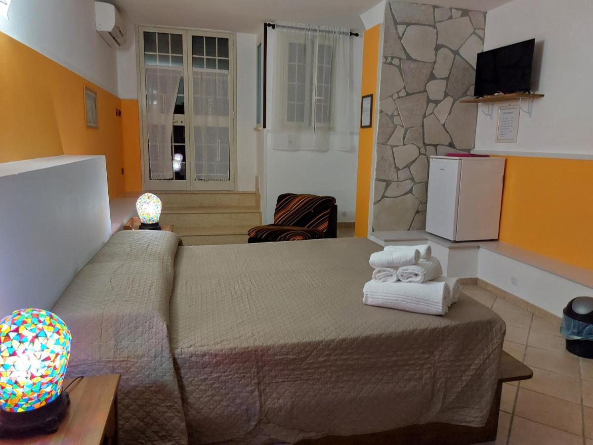 Bed and Breakfast Albachiara à Otrante Extérieur photo